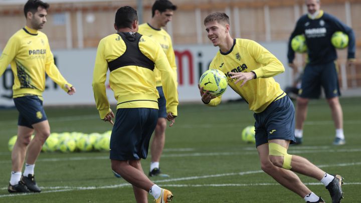 Foyth alimenta la esperanza de la final e Iborra empieza a ver la luz