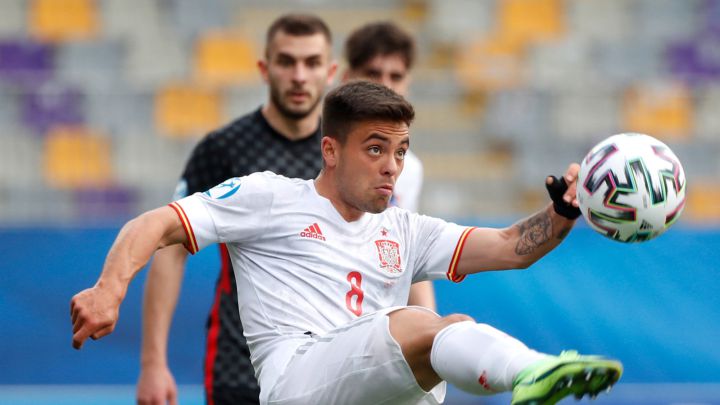 Fran Beltrán durante el partido contra Croacia