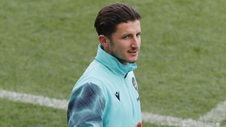 Bardhi da negativo en Covid-19 e irá a la Eurocopa