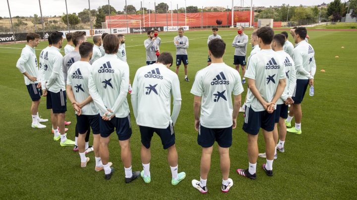 ¿Crees que hubiera sido justo vacunar a los jugadores de la Selección?