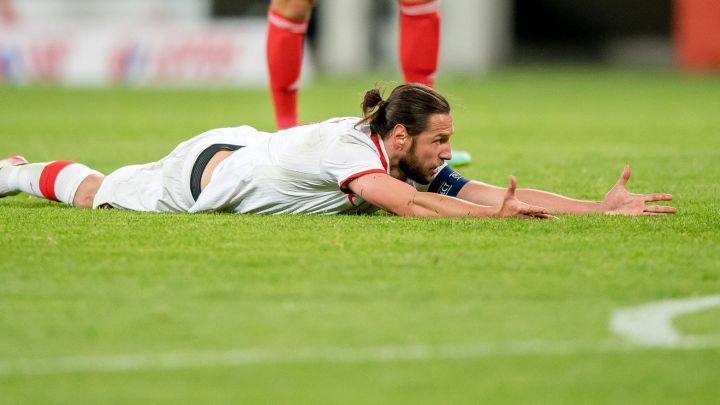 Krychowiak, desesperado.