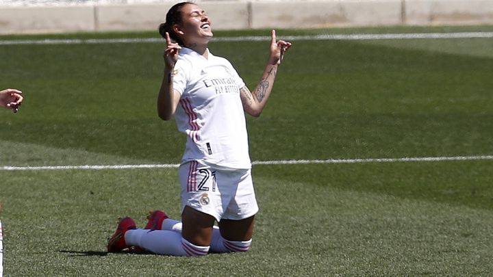 Alegría del gol de Jessica Martínez.