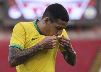 El Atlético Mineiro pagará la opción de compra de Arana