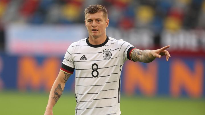 Matthäus deja a Kroos fuera de su 'once tipo' y el madridista le contesta