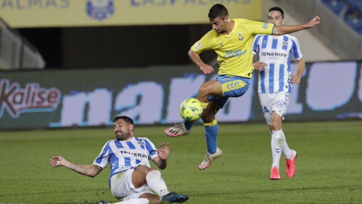 Hay fichajes en casa