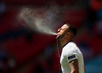 El ímpetu de Walker escupiendo agua