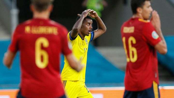 No hubo duelo Isak-Oyarzabal en la Euro