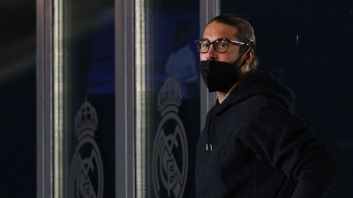 Esto respondió Monchi cuando le preguntaron por el fichaje de Sergio Ramos, del Real Madrid. Sobre Papu Gómez: "Acaba de comenzar su camino en el Sevilla"