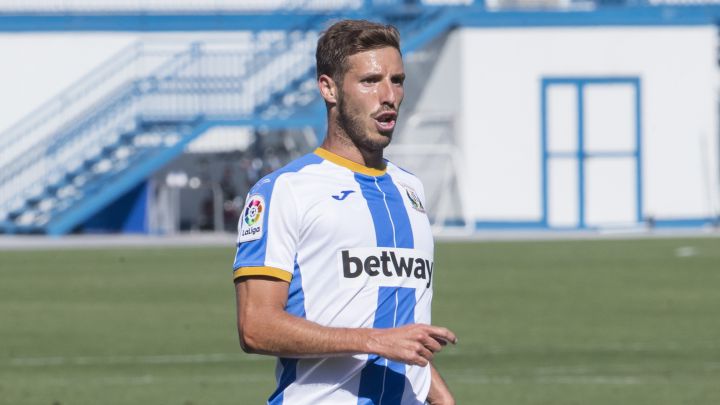 El Leganés ya busca medio centro mientras espera a Rubén Pérez