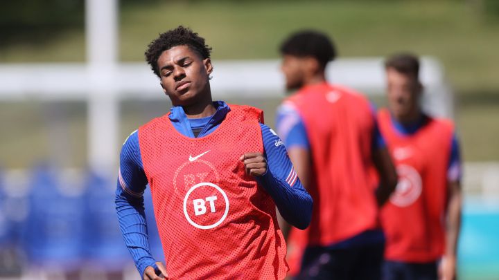 Rashford: "Cristiano es increíble. Vemos normal que bata récords cada día"