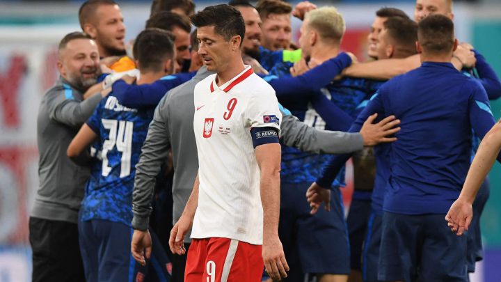 Tomasz Smokowski afirma que los jugadores de Polonia pidieron a Paulo Sousa que redujera la intensidad durante los entrenamientos, pero no lo hizo.