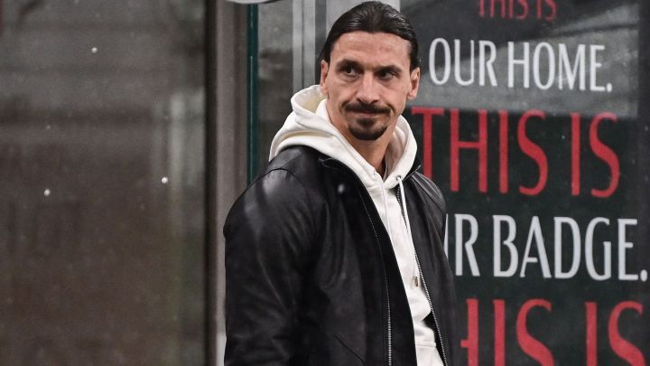 Ibrahimovic, operado de la rodilla