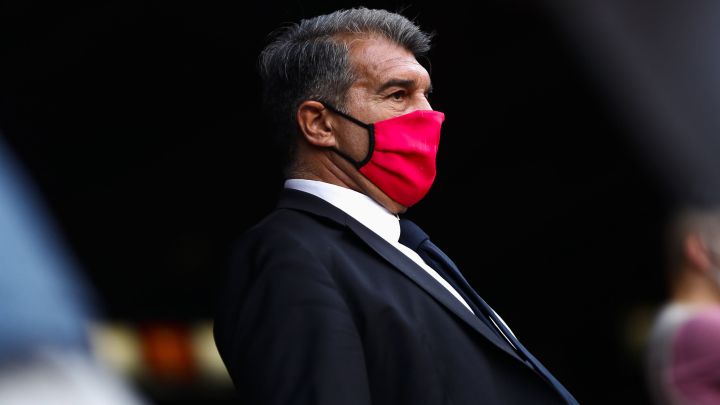 Laporta vota sí a las cuentas de Bartomeu