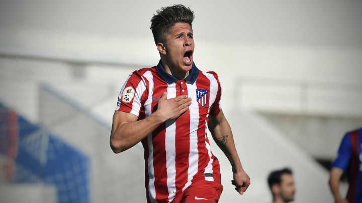 Giuliano SImeone celebra un gol con el Atleti B ante el Poblense. Hará la pretemporada con el primer equipo.