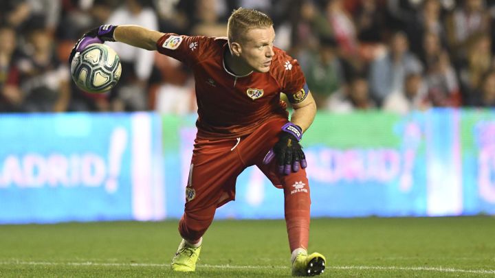 Alberto, durante un partido con el Rayo.