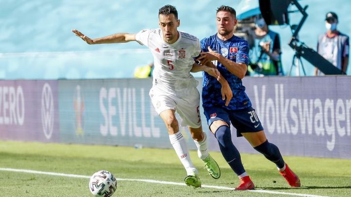 Ivica Olic: "Busquets es como el vino; cuanto mayor es, mejor"