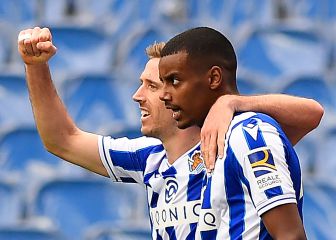 Bombazo de la Real: Isak renueva