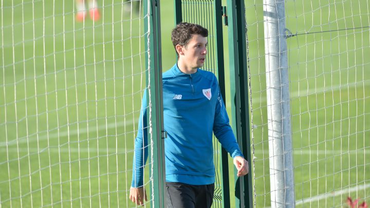 Primer contratiempo para Marcelino: Vesga, contagiado