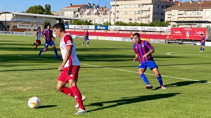 El Eibar arranca con mal pie su pretemporada en Calahorra