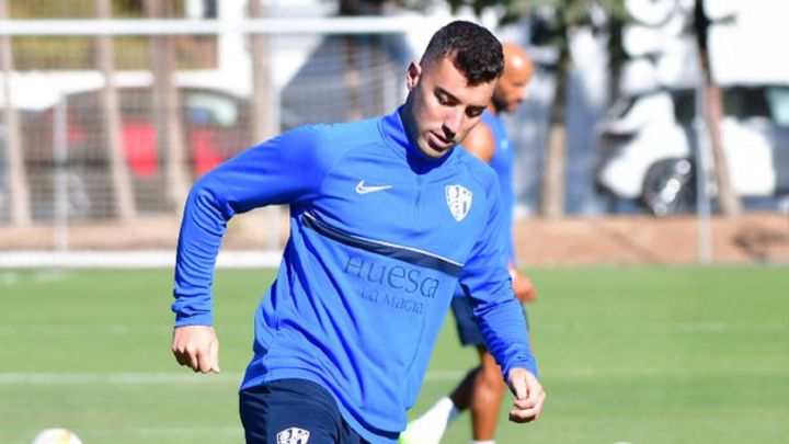 Borja García, primer positivo del Huesca