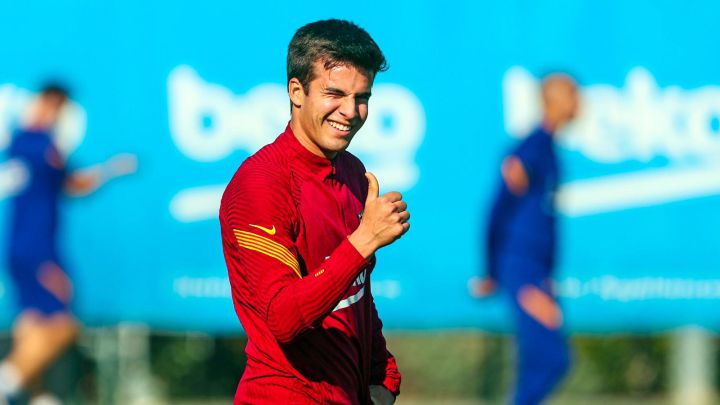 Riqui Puig no pierde la sonrisa