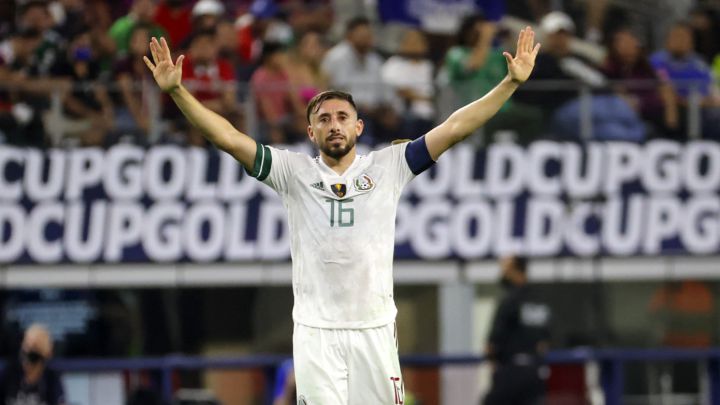 Héctor Herrera con México.