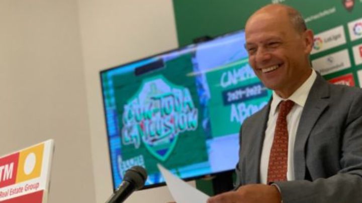 El Elche abre su campaña de abonos para 13.000 aficionados