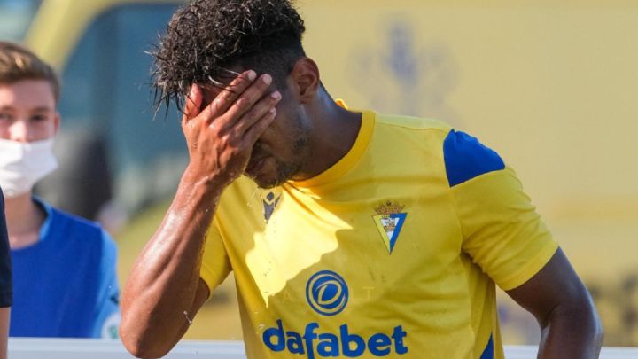 ‘Choco’ Lozano se lesionó ante la Balona