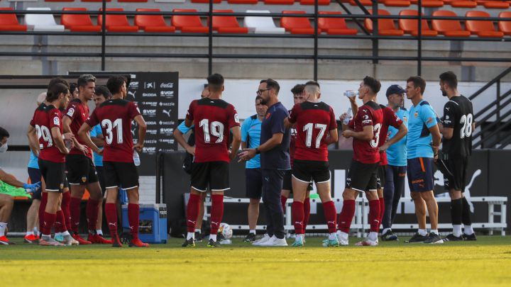 El Cartagena y las bajas, nuevo test para el Valencia de Bordalás