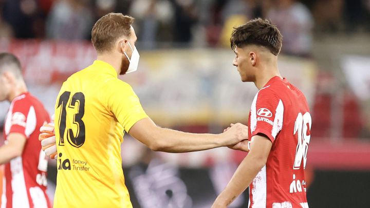 Oblak y Carlos Martín, tras el Salzburgo-Atlético