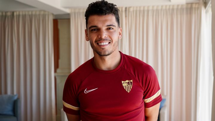 Rekik: "La gente de Sevilla es
muy feliz y vive bien con poco"