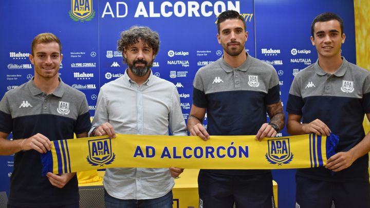 El Alcorcón presenta a Juan Hernández, Asier Córdoba y José Aurelio Suárez
