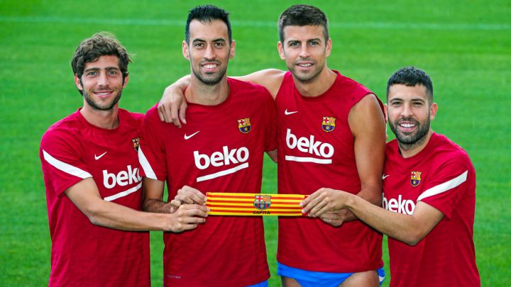 El Barça oficializa su capitanía más catalana y canterana