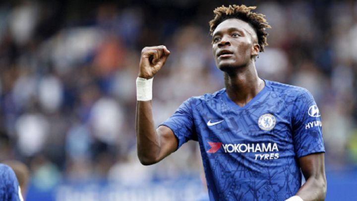 Mou se lanza a por Abraham
