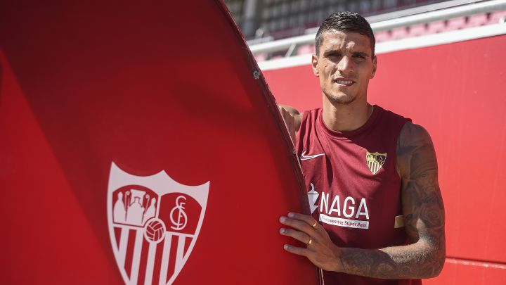 El extremo argentino del Sevilla Erik Lamela, una de las sensaciones del comienzo de LaLiga con sus tres goles, repasa en As sus primeras semanas aquí..
