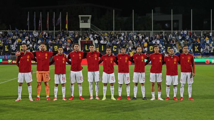1x1 de España: luces y sombras; de Unai Simón, Fornals y Ferran a Iñigo Martínez y Laporte