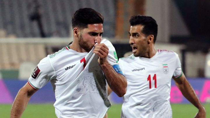 El Feyenoord cede ante Irán.