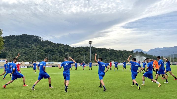 El Amorebieta busca hacer de Lezama su fortín
