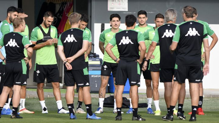 Bellerín y Willian José, las novedades en la lista del Betis