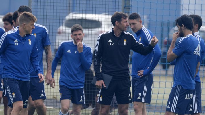 Ziganda durante un entrenamiento con el Oviedo.
