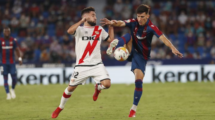 Pepelu: "Mi debut fue especial después de tantos años en el club"