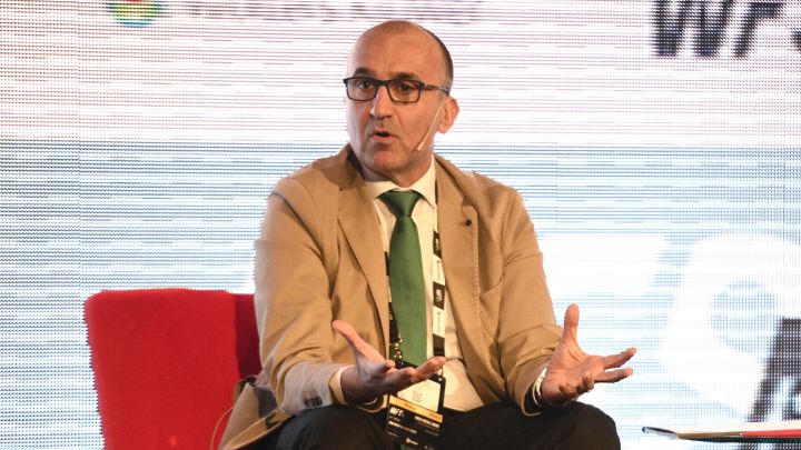 Tebas repesca a Javier Gómez, 'padre' del control económico