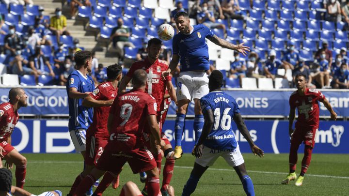 El Oviedo se hace fuerte a
balón parado: es líder en Segunda en este apartado