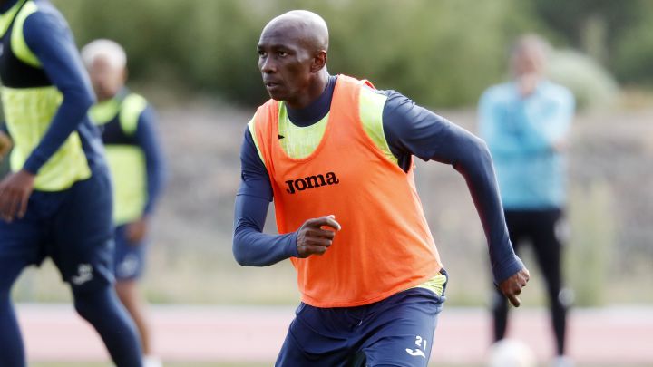 Mbia, mucho más cerca de debutar con el Fuenla