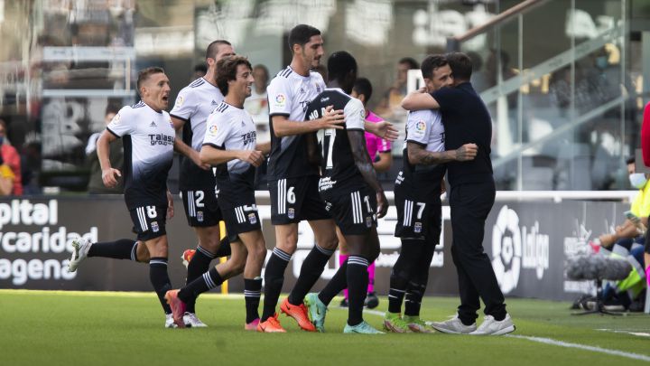 Rubén Castro celebra uno de sus tantos.