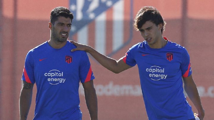 Luis Suárez y João Félix, en un entrenamiento del Atlético