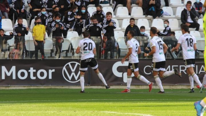 Aprobados y suspensos del Burgos: Fuera del descenso