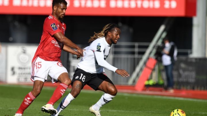 El mediocampista portugués se enfrenta este miércoles con el Lille al Sevilla. Christophe Galtier, su exentrenador: "Debería ver a alguien que le ayude a relajarse".