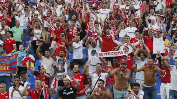 Accionistas Unidos del Sevilla FC, plataforma que aglutina el 5,3% del capital social del club, anunció que votará por la continuidad del actual Consejo de José Castro.