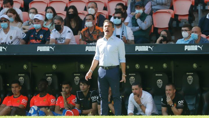 Rajada de Luis García: "El árbitro se ha equivocado en todas las decisiones"
